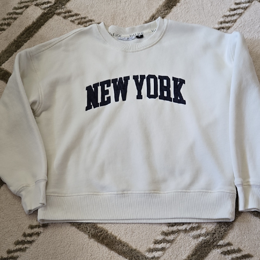 Classic White Crewneck Sweater with New York Print